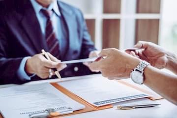 Каковы обязанности работодателя перед центром занятости?