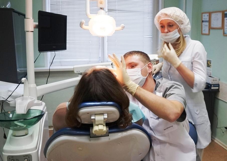 Фото-иллюстрация стоматолога